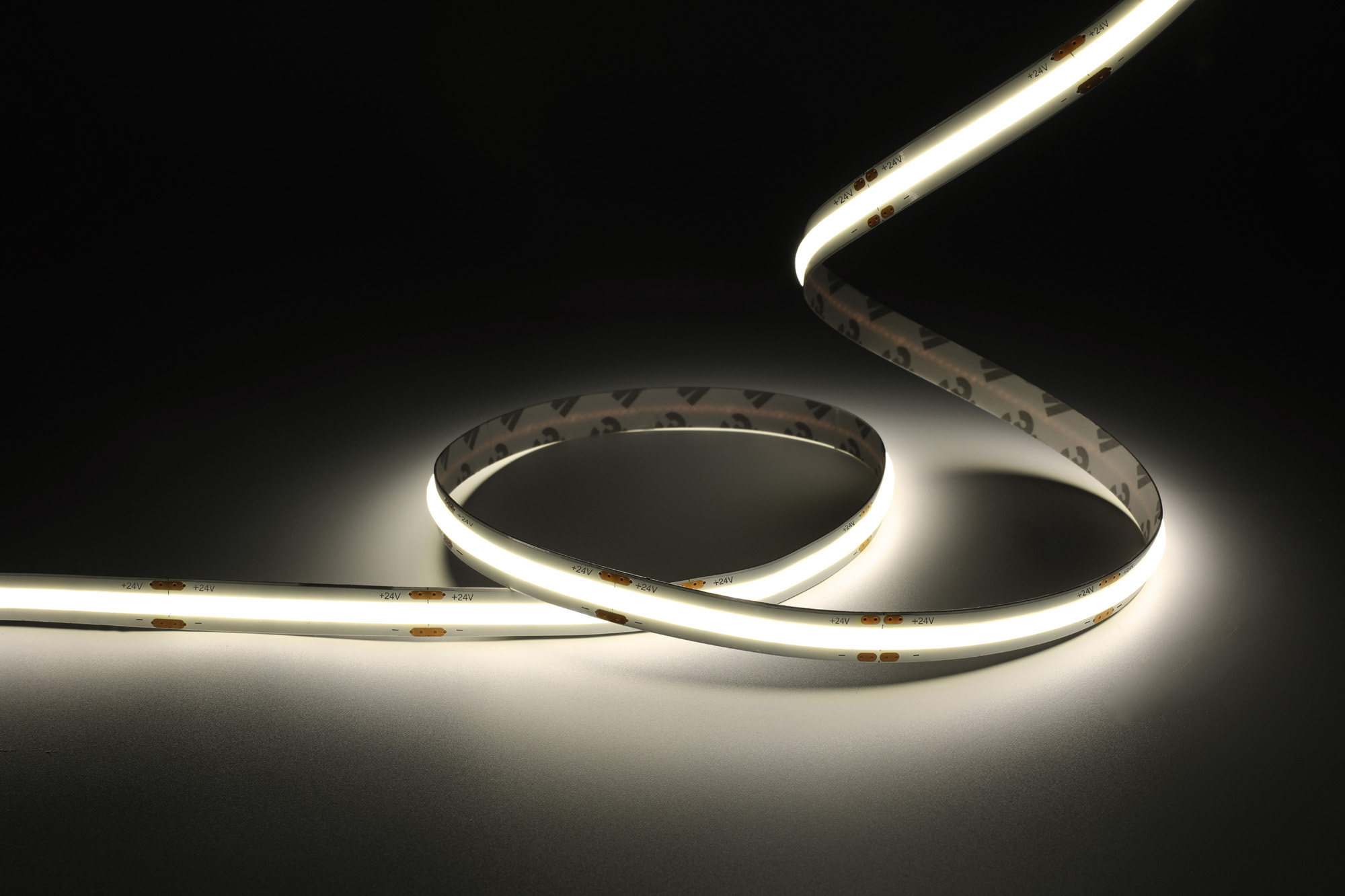 Axios Flow 24V-15W/m 480LED/m IP20 Strip Lighting Dlux IP20 Strip Axios Flow 24V-15W/m 480LED/m IP20 Strip Lighting Dlux IP20 Strip